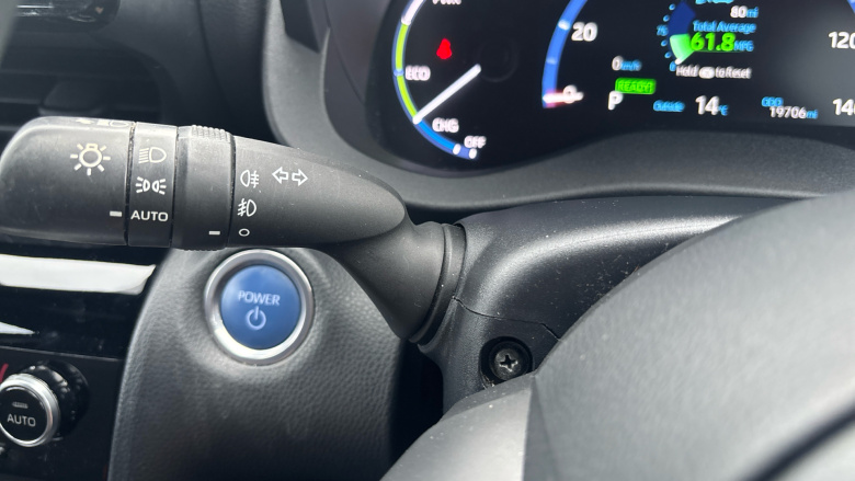 Toyota Yaris Cross 1.5 Hybrid Design 5dr CVT Hybrid Estate